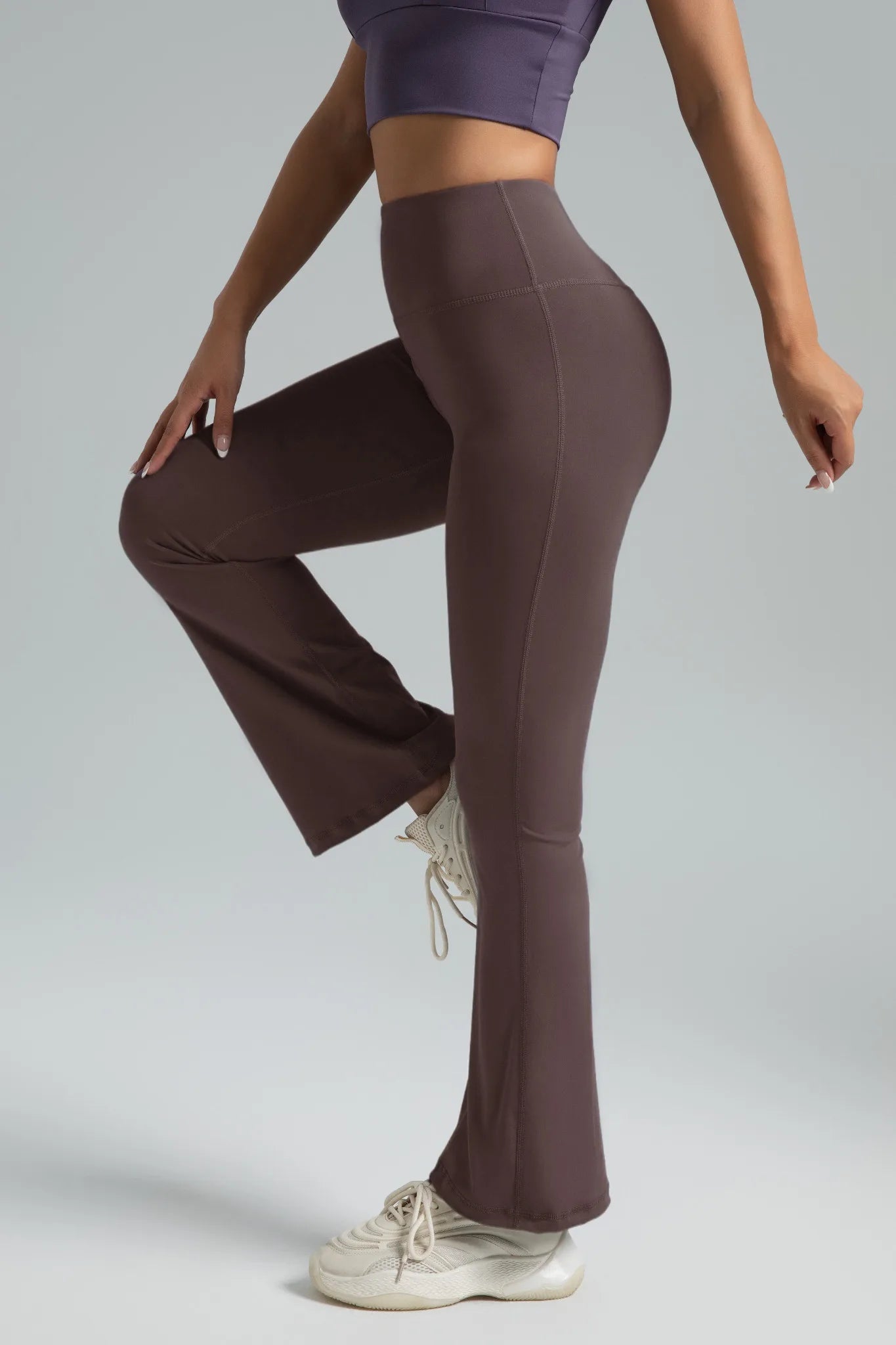 AMPLIFY FLARED LEGGINGS