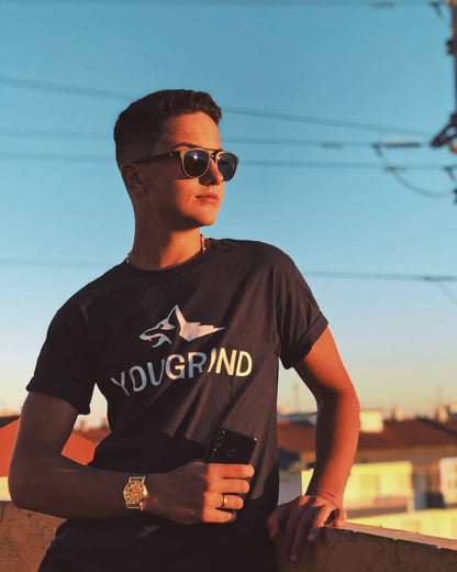 PREMIUM PERFORMANCE T-SHIRT