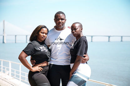 PREMIUM PERFORMANCE T-SHIRT