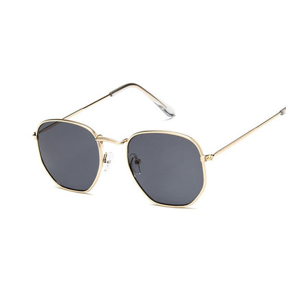 VIBING SUNGLASSES
